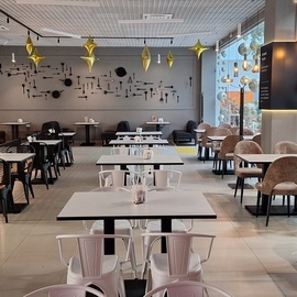 GASTRO HUB