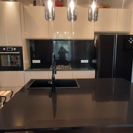 КУХНЯ-ГОСТИНАЯ В ЗАГОРОДНОМ ДОМЕ